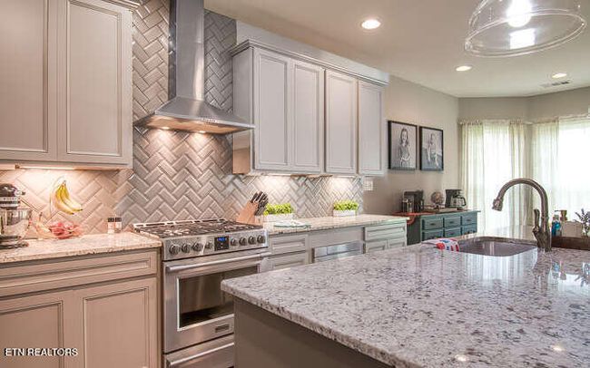 1010 Prince George Parish Dr, House other with 4 bedrooms, 3 bathrooms and null parking in Knoxville TN | Image 10