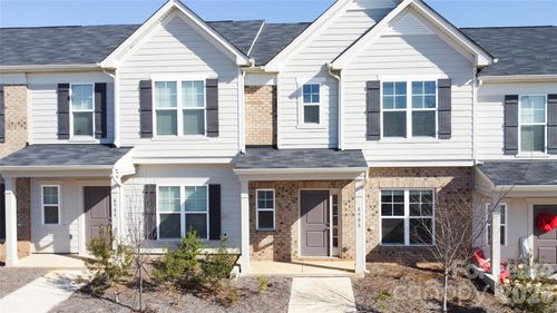 8988 Clayton Aly Nw, Concord, NC, 28027-9813 | Card Image