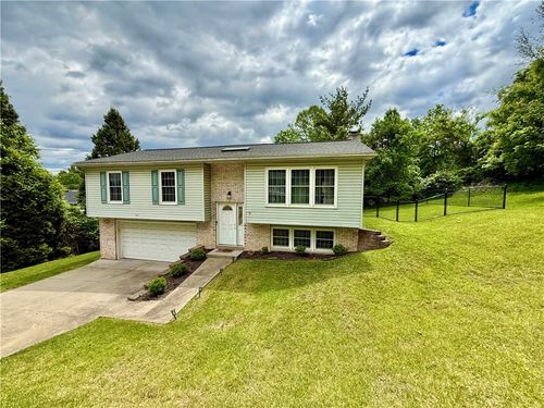 1386 Riddle Ave, Morgantown, WV, 26505-2684 | Card Image