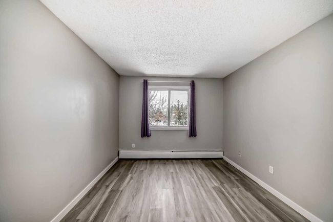 5310 - 315 Southampton Drive Sw, Home with 2 bedrooms, 1 bathrooms and 1 parking in Calgary AB | Image 26