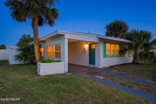 18 Tropical Dr, ORMOND BEACH, FL, 32176-3718 | Card Image