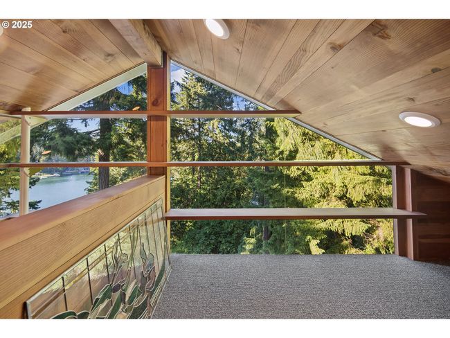 693 Terrace Dr, House other with 4 bedrooms, 4 bathrooms and 5 parking in Lake Oswego OR | Image 38