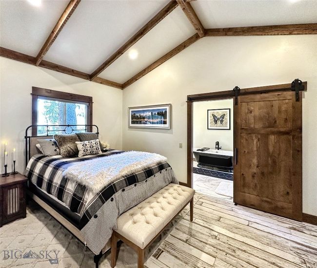 Main Ensuite Bedroom | Image 12