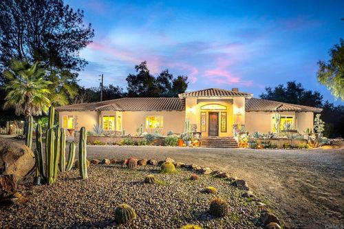 11782 Betsworth Rd, Valley Center, CA, 92082-6403 | Card Image