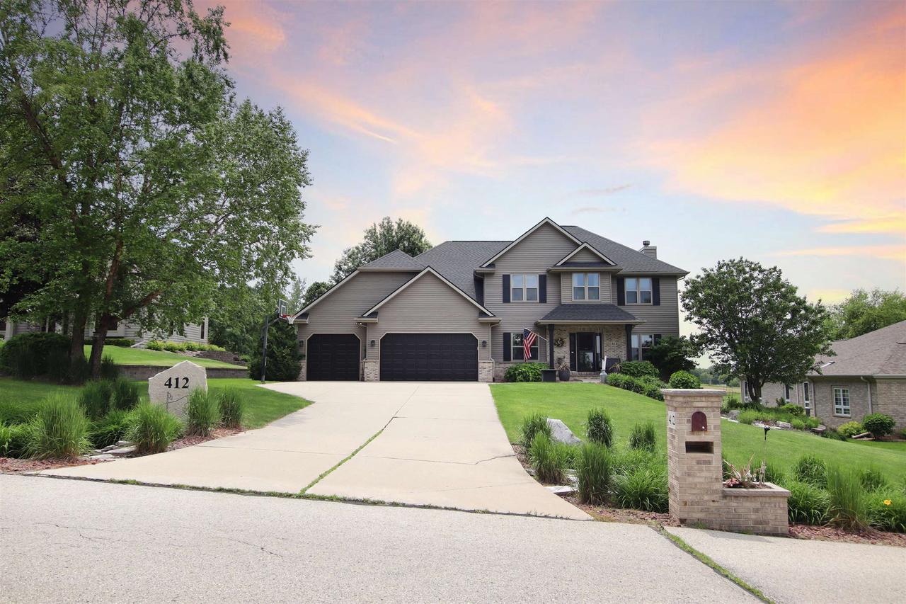 Ledgewood Dr, Fond Du Lac, WI 54937