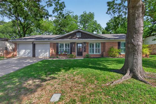 1917 Mesquite Trl, Hurst, TX, 76054-3127 | Card Image