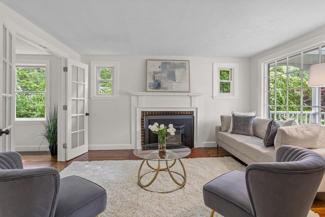 8 Winthrop Ave, House other with 5 bedrooms, 4 bathrooms and 4 parking in Bedford MA | Image 15