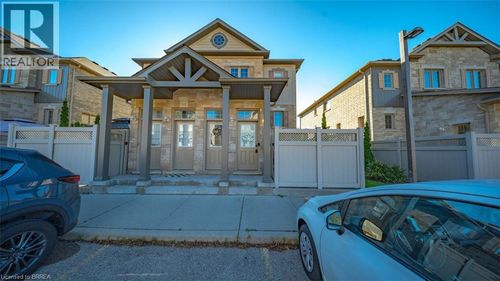 14-d-931 Glasgow St, Kitchener, ON, N2N0B6 | Card Image