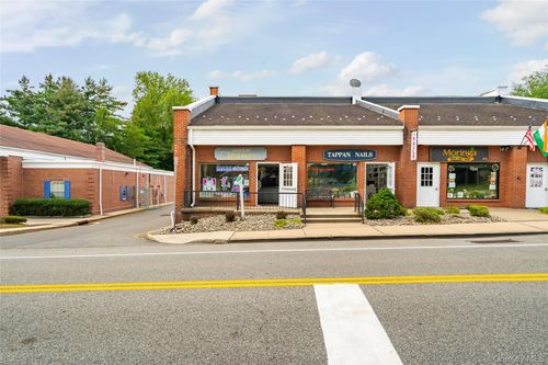61 Old Tappan Rd, Tappan, NY, 10983-2423 | Card Image