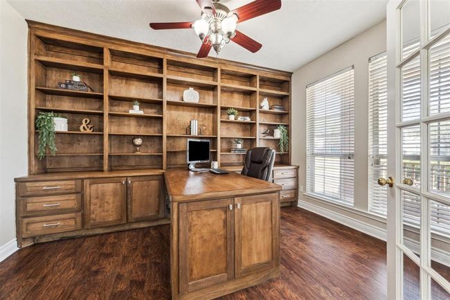 11405 Starlight Bay St, House other with 5 bedrooms, 4 bathrooms and 3 parking in Pearland TX | Image 5