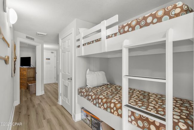 UNIT-1-1607 - 15817 Front Beach Rd, Condo with 1 bedrooms, 2 bathrooms and null parking in Panama City Beach FL | Image 9