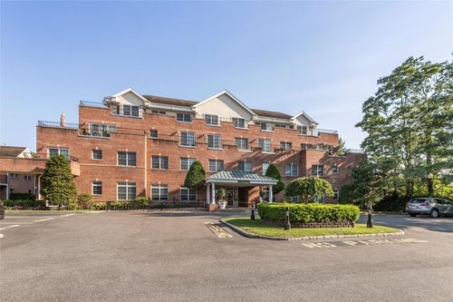 apt-200-1 Portico Ct, Great Neck, NY, 11021-2031 | Card Image