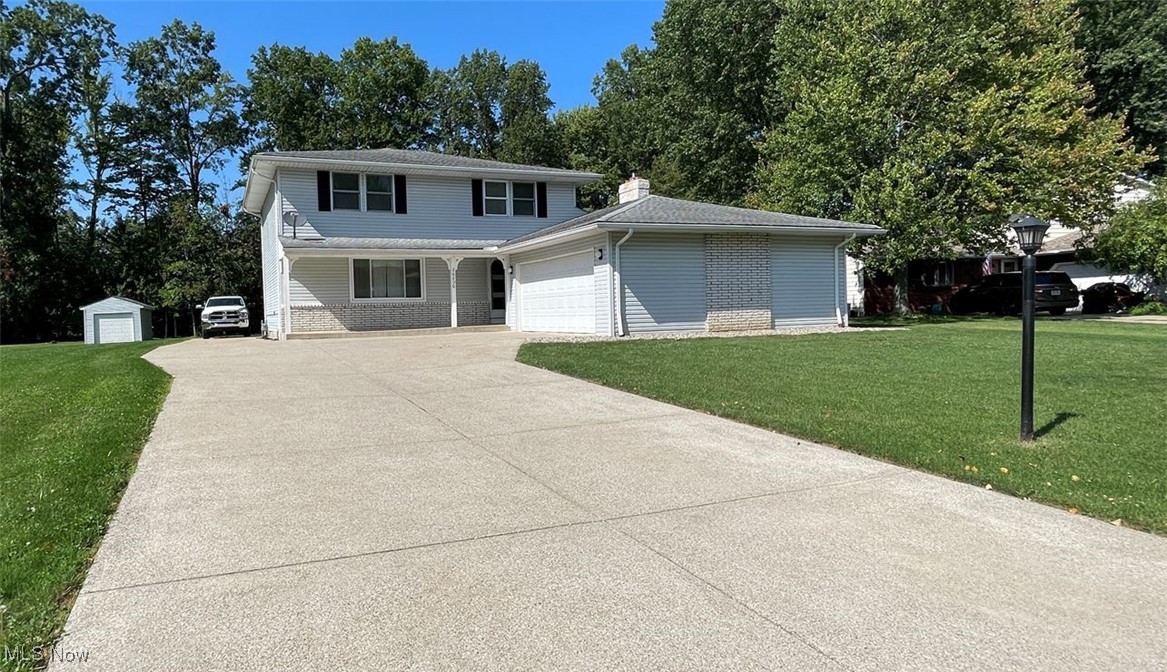 Kingswood Dr, Olmsted Twp, OH 44138