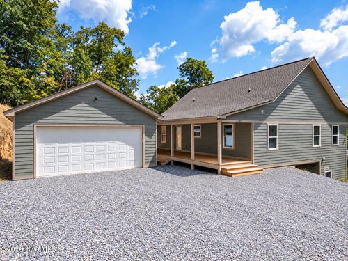 280 Wild Berry Ln, Hayesville, NC, 28904-1631 | Card Image
