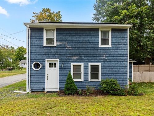 35 Dwight St, Hanson, MA, 02341-2076 | Card Image
