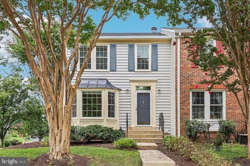21208 Hedgerow Ter, ASHBURN, VA, 20147-5438 | Card Image