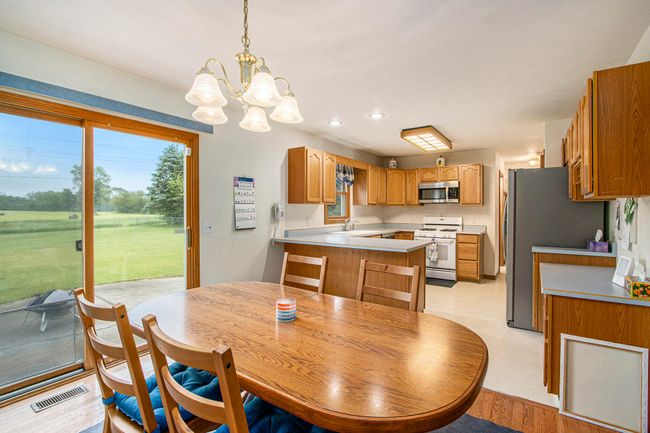1142 N Peach Ct, House other with 4 bedrooms, 3 bathrooms and null parking in Plainwell MI | Image 6