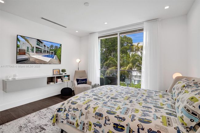 201 Buttonwood Dr, House other with 5 bedrooms, 7 bathrooms and null parking in Key Biscayne FL | Image 60