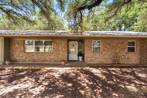 4240 Texas 236 Hwy, Moody, TX, 76557-3328 | Card Image