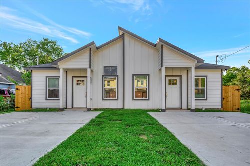 6818 Dumble St, Houston, TX, 77021-5136 | Card Image