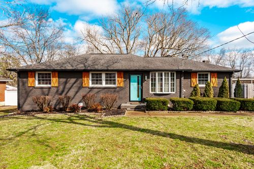 106 Oaklynn Dr, Madison, TN, 37115-2332 | Card Image