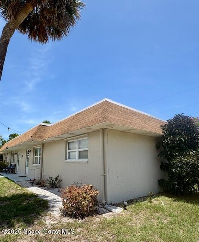 B - 331 S Brevard Ave, Home with 2 bedrooms, 1 bathrooms and null parking in COCOA BEACH FL | Image 8