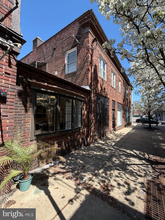 Commercial Lease in JENKINTOWN 5