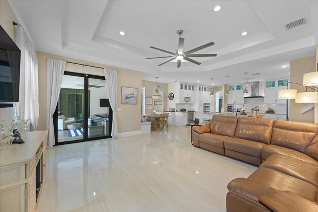4557 Hunting Trl, House other with 5 bedrooms, 4 bathrooms and null parking in Lake Worth FL | Image 23