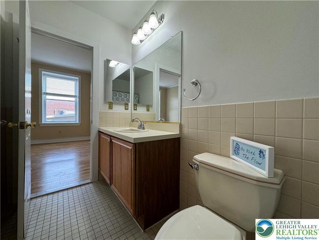 APT-17 - 535 Main St, Condo with 2 bedrooms, 2 bathrooms and null parking in BETHLEHEM PA | Image 28