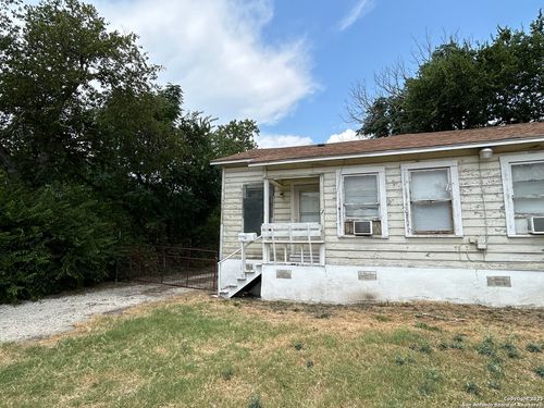 803 Poinsettia, San Antonio, TX, 78202-2554 | Card Image