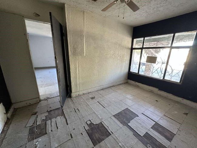 208 Bryan St, House other with 3 bedrooms, 1 bathrooms and null parking in Fabens TX | Image 4