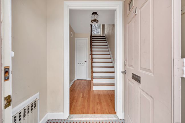 135 Carmalt Rd, House other with 3 bedrooms, 2 bathrooms and 6 parking in Hamden CT | Image 9
