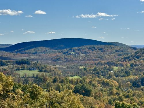 73 Upper Kent Hollow Rd, Kent, CT, 06757-1819 | Card Image