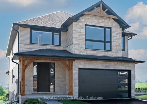 236 Schmidt Dr, Arthur, ON, N0G1A0 | Card Image