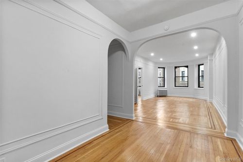 apt-217-760 Brady Ave, Bronx, NY, 10462-2726 | Card Image