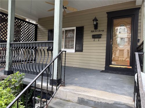5520 Kentucky Ave, Pittsburgh, PA, 15232-2306 | Card Image