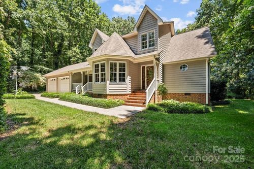 1057 Red Bird Ct, Randleman, NC, 27317-7693 | Card Image