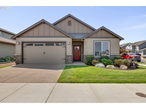 1149 S Walnut St, Canby, OR, 97013 | Card Image