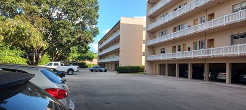 310-6731 Cypress Rd, Plantation, FL, 33317-3048 | Card Image