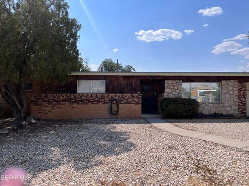 5219 Jerry Dr, El Paso, TX, 79924-5821 | Card Image