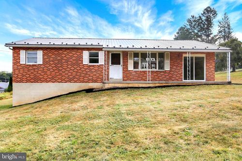 93 Howell Dr, MIFFLINTOWN, PA, 17059-8245 | Card Image