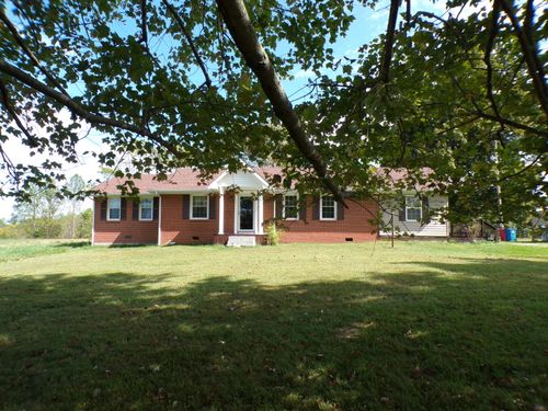 250 Holladay Ln, Waco, KY, 40385-9719 | Card Image