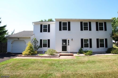 2 Wyndham Way, Piscataway, NJ, 08854-5742 | Card Image