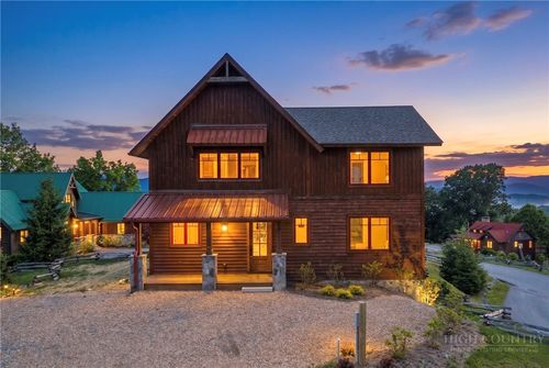 8 Long Crested Dr, Banner Elk, NC, 28604-6243 | Card Image
