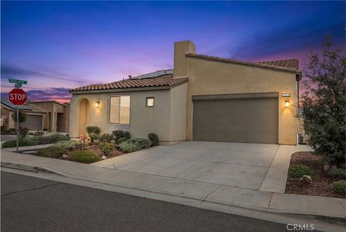 1518 Kylemore Way, Beaumont, CA, 92223-3481 | Card Image