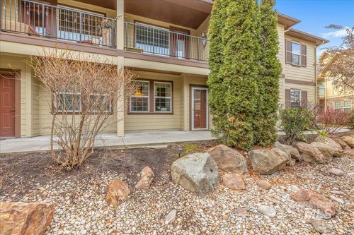 1262 E Winding Creek Dr, Eagle, ID, 83616-7233 | Card Image