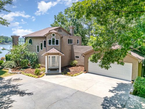 5 Hidden Cove Ln, Clover, SC, 29710-8953 | Card Image