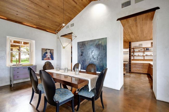 341 N Stallion Estates Dr, Home with 2 bedrooms, 2 bathrooms and 3 parking in Spring Branch TX | Image 9