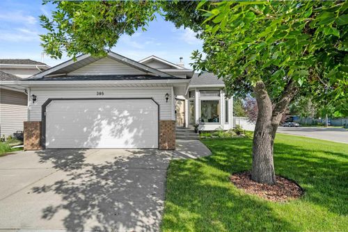305 Douglasbank Crt Se, Calgary, AB, T2Z1X7 | Card Image