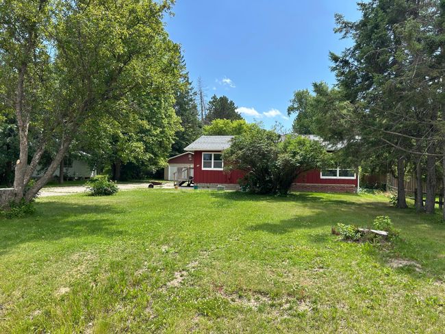 518 Main St W, House other with 3 bedrooms, 2 bathrooms and null parking in Kelliher MN | Image 30